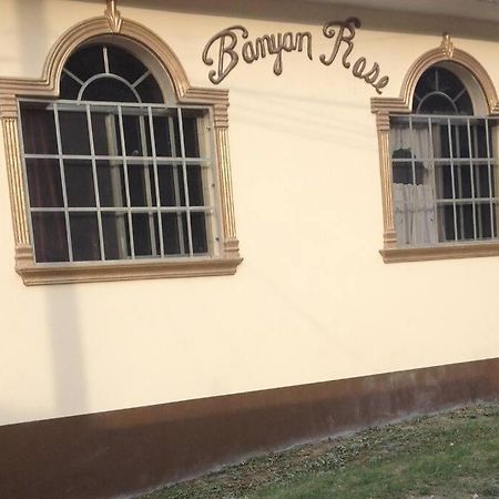 Banyan Rose Apartman Orange Walk Kültér fotó