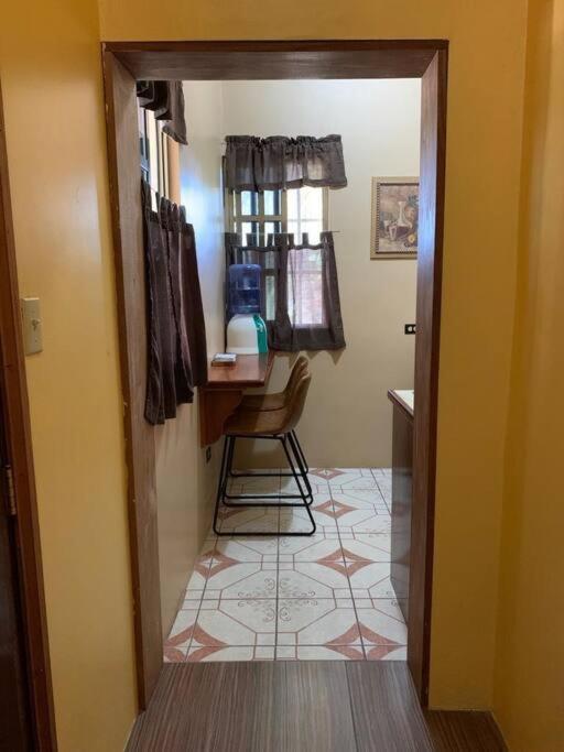 Banyan Rose Apartman Orange Walk Kültér fotó