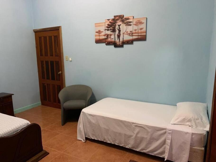 Banyan Rose Apartman Orange Walk Kültér fotó