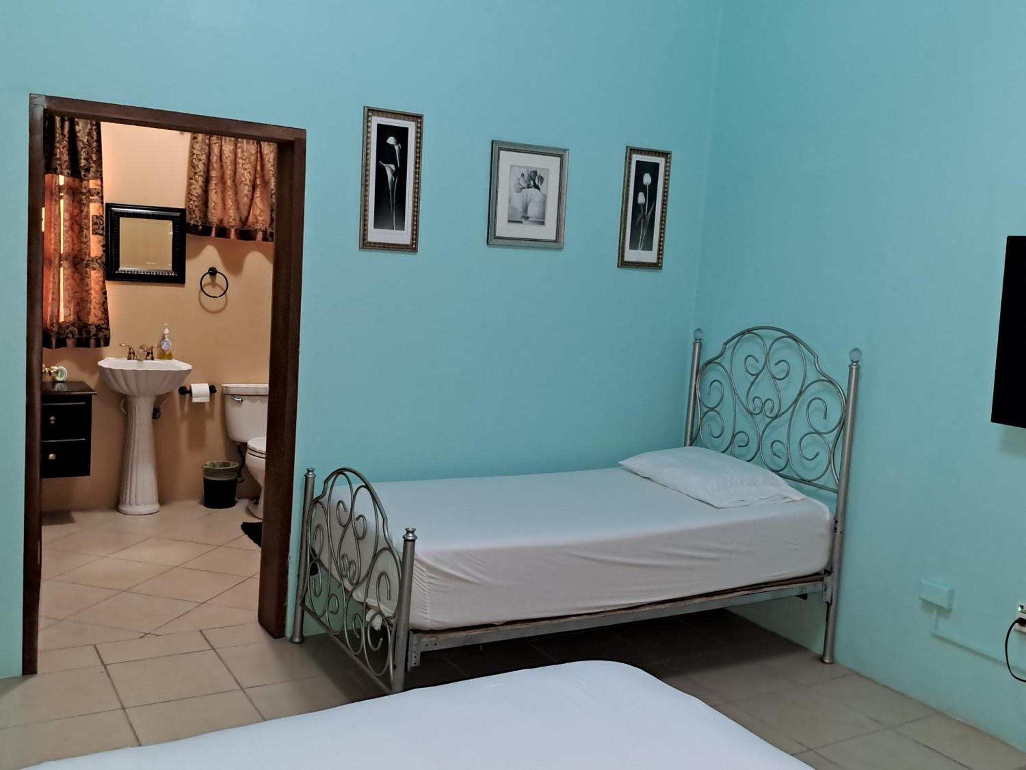 Banyan Rose Apartman Orange Walk Kültér fotó